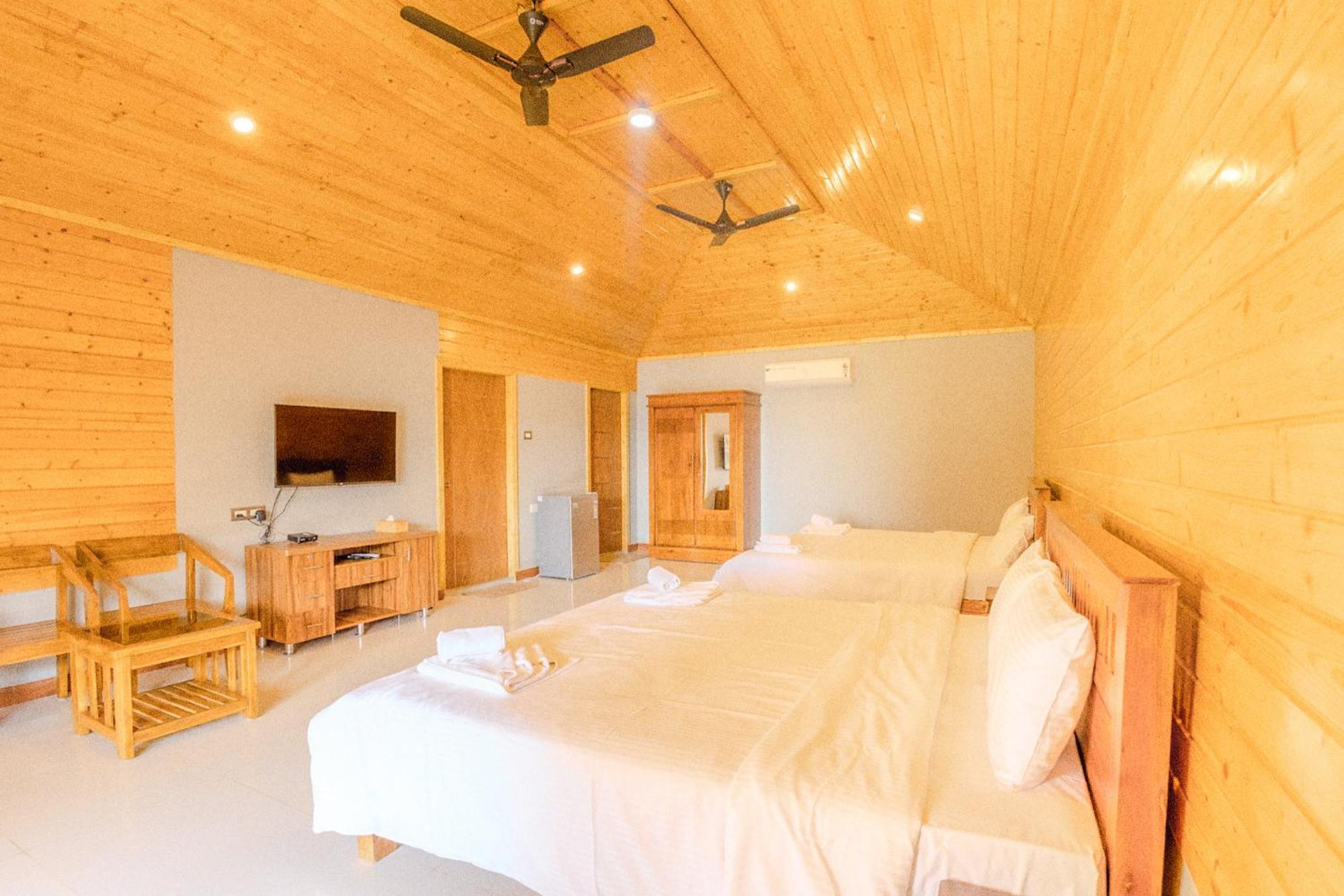 The O2H Agonda Beach Resort エクステリア 写真